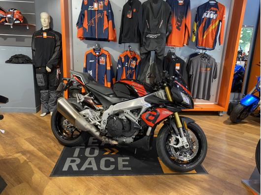 APRILIA TUONO 1100 V4 R