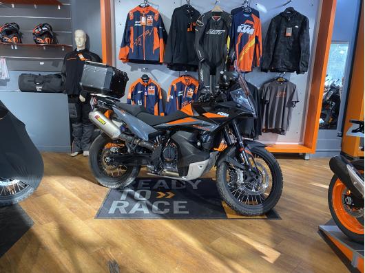 KTM 890 ADVENTURE
